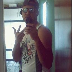 J.υ.η.ι.σ.я S.£ P.α.ℓ.м.є.ι.я.α.ѕ M.V 
 - Vamo verdão com muita raça e com vontade faz vibrar meu coração Vai sacudir essa cidade meu palestra campeão.