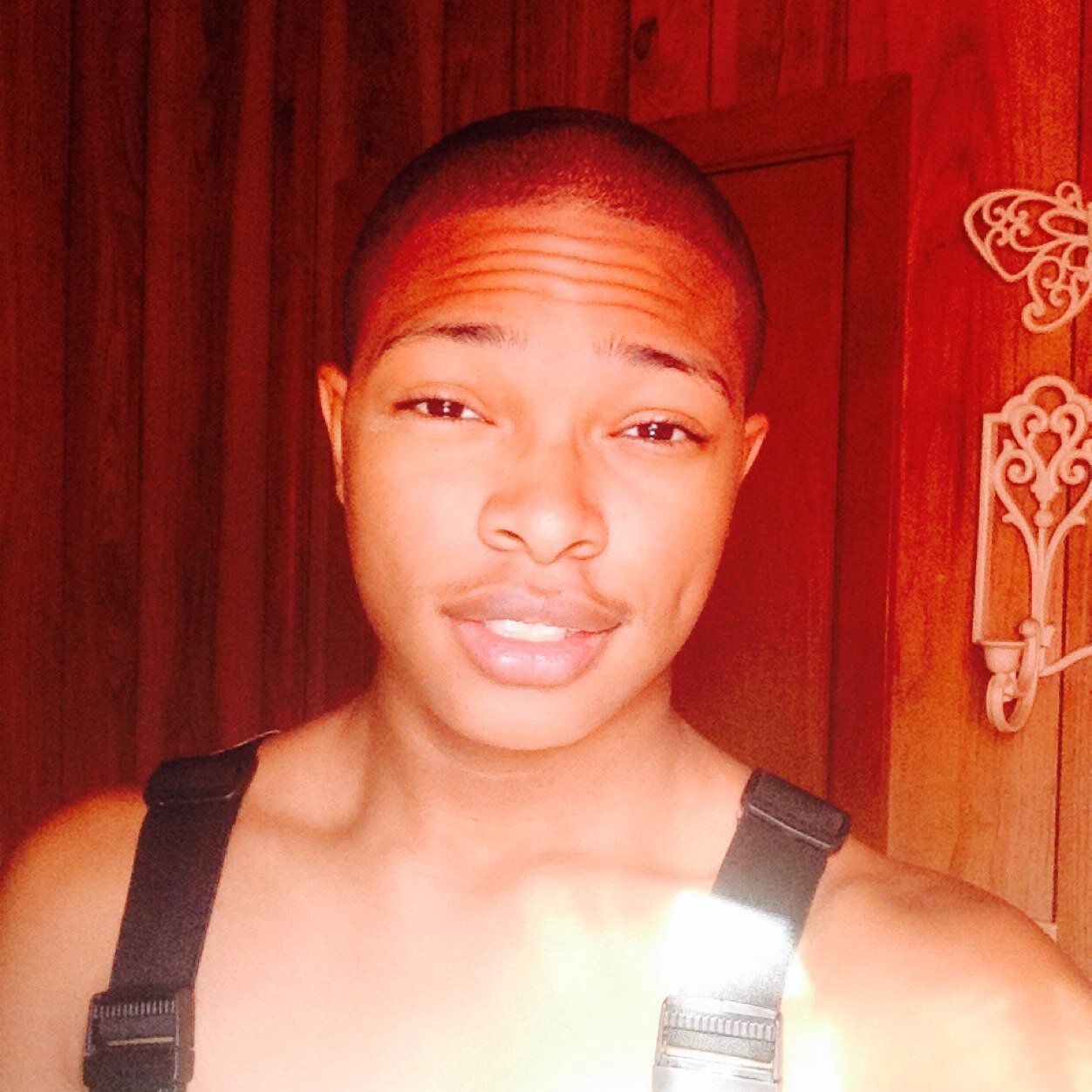 My Tweets Explain My Life
Kik: kiddcoca81
Instagram: dell_beonthat