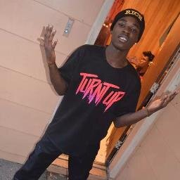 #Bankroll #SeahawksNation #PaperRoller #Foreva100 #LIlCityBoyz #BurgBound #YRN #YRNIC