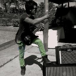 Musico - Compositor - Guitarrista(MvI Banda) #YoAmoAMvI #Dios #MvI https://t.co/S1EjhTa8ax?