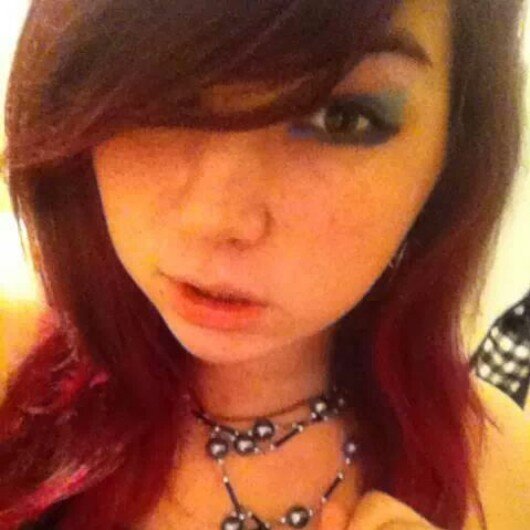 bvblover505's profile picture. i may not have: the prettiest eyes,  cutest smile, gorgouse face, or perfect body.  but i do have a caring heart.  #14 #female #bisexual #single #canadian