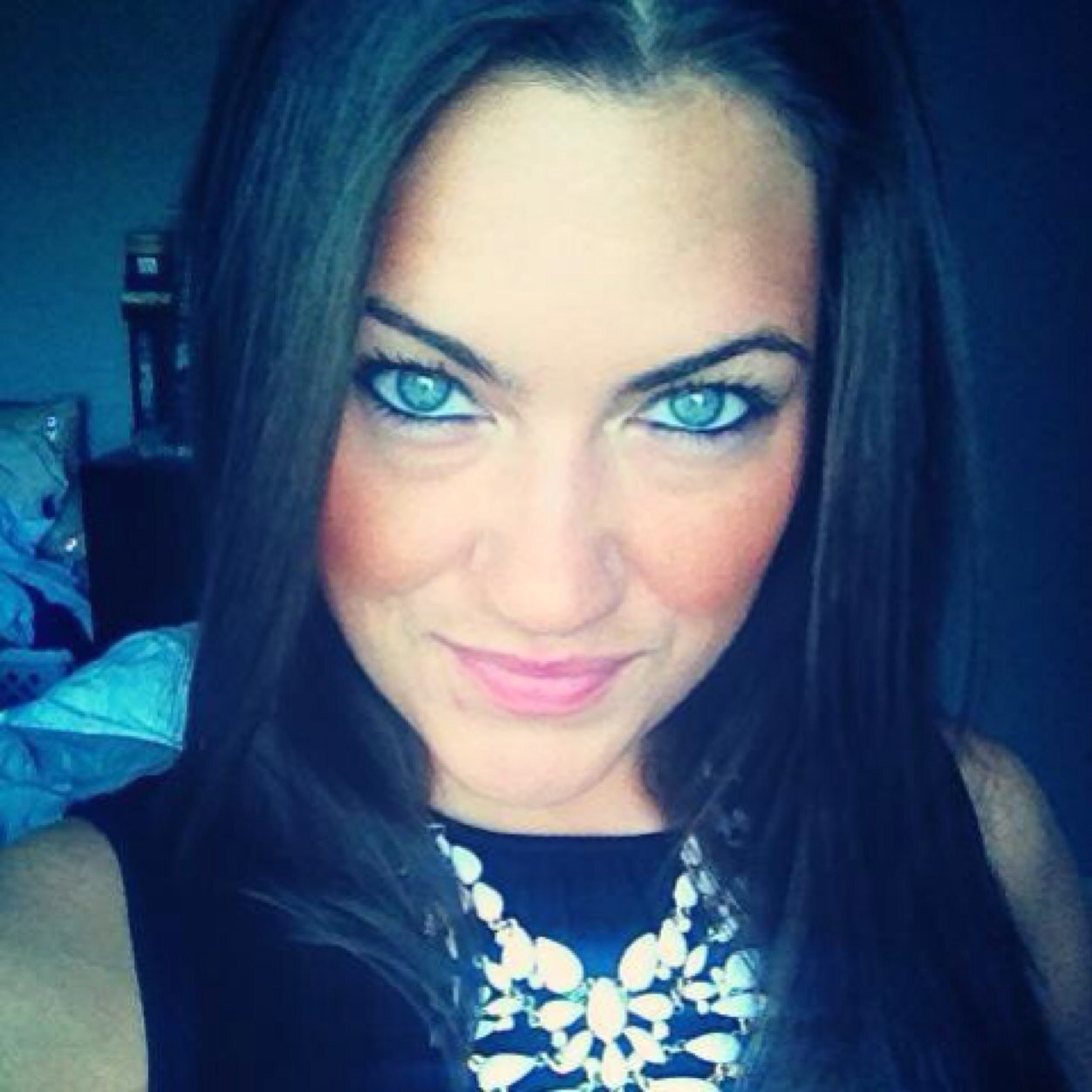 CelebrityFaced's profile picture. You're weird, I like you