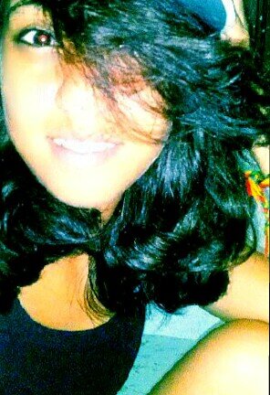Vomos Briincar De Seguiir ' ?!
Começa Assim : 
Vooç Me Seguue ! É Eu Vou Te Seguuir De Voolta !! #Feiito ;3