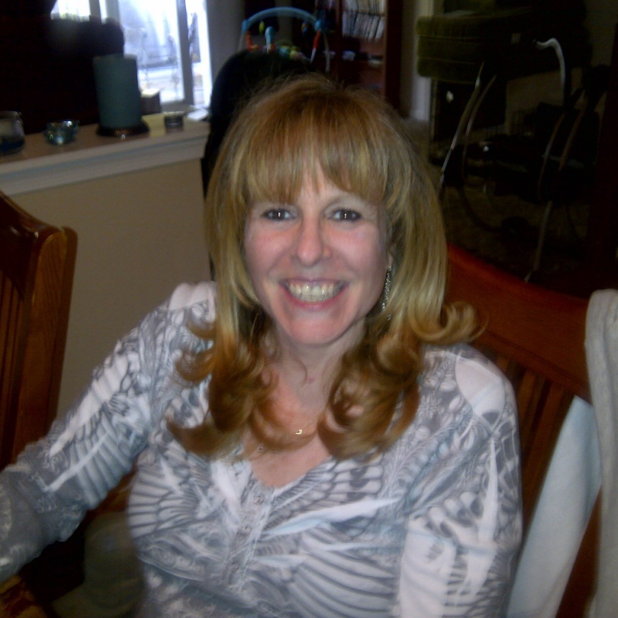 batsheva50's profile picture. 