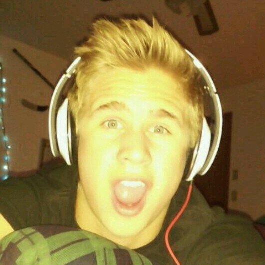 RielandSkyler's profile picture. Apollo Eagles PuckSquad #20