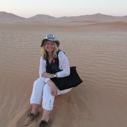 Connector, Globetrotter & Passionate Travel Photographer