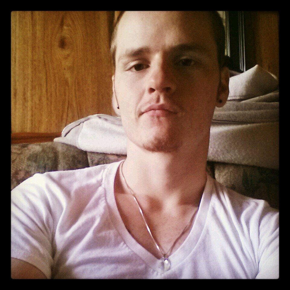 Im 20 #Ch3apsk8 instagram- artfitlife