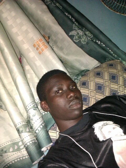 Abayomibsk! a man that is hustling to belong to saviours kingdom!