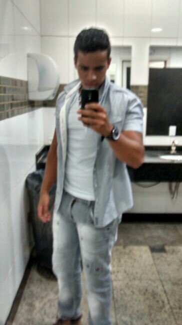 mateusrox01's profile picture. Sou Forte Mais Não Pela Massa Muscular Mais Sim Pelo Meu Carater