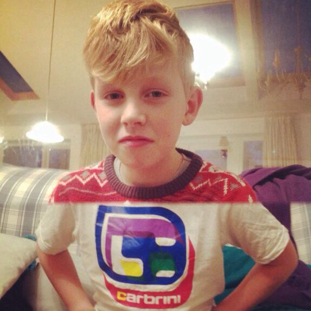 Hey can you follow me and i will follow you back i like making youtube clips