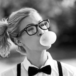 MeherremovaVefa's profile picture. 