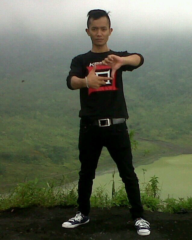 sabisa bisa kudu bisa pasti bisa,,, persib bandung aing pisan...
