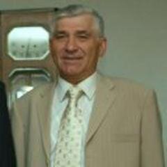 AlphapiR's profile picture. Физик. Профессиональный интерес: космология. Люблю: жену, сыновей, внуков и внучку.