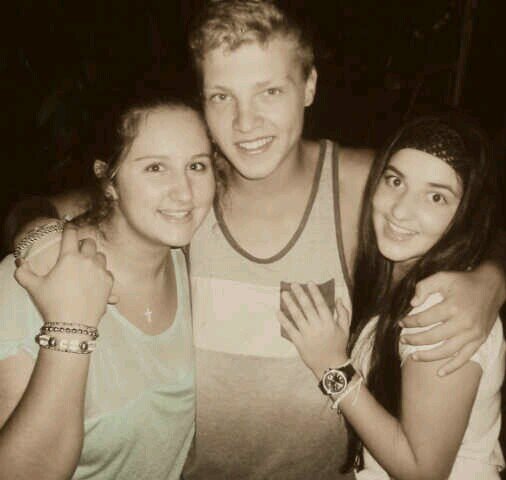 Nic_Holm3's profile picture. 