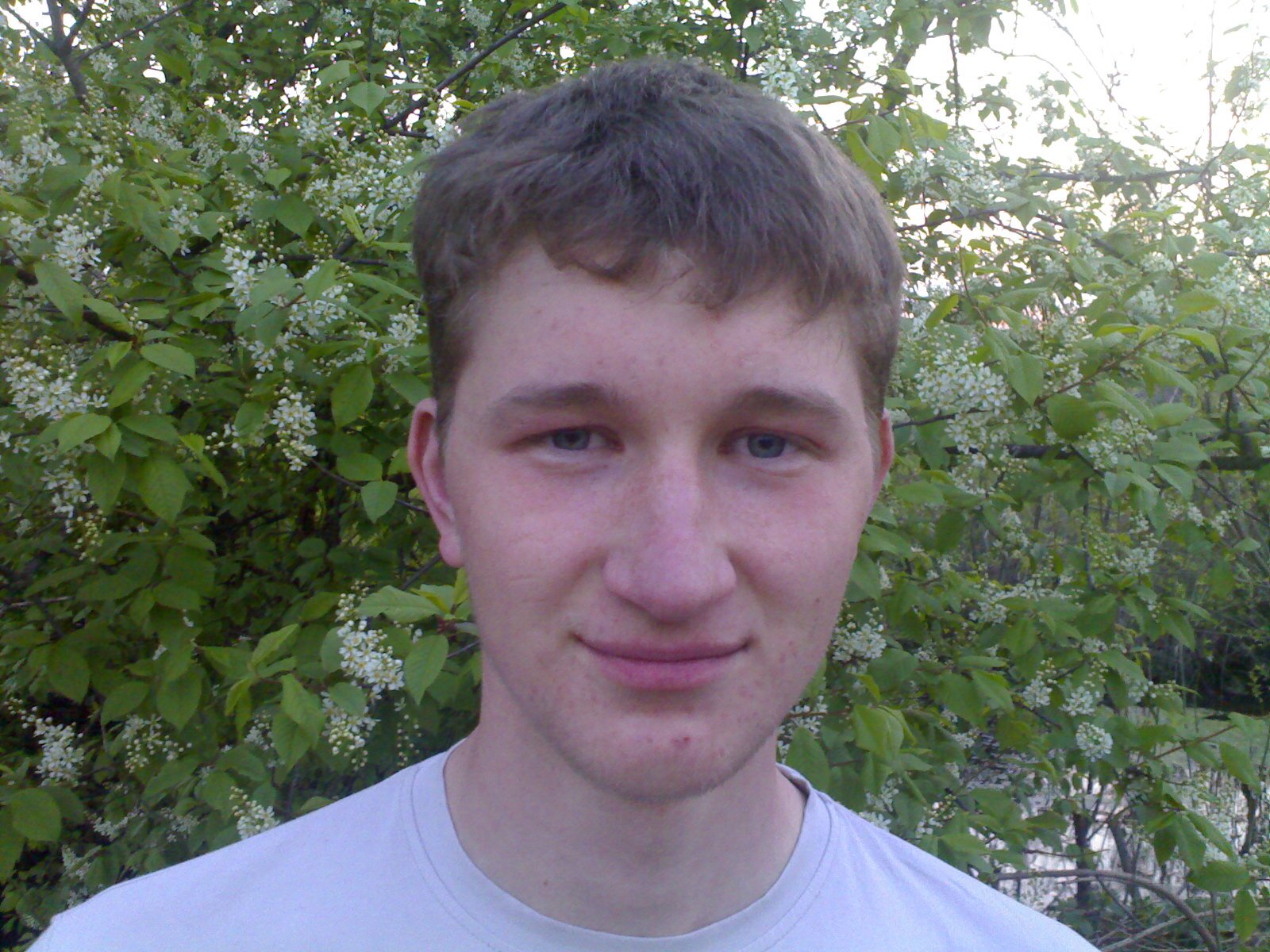 misha5519's profile picture. #cryptofollow #ICO #Bitcoin  #follow4follow  #followback #followme #folloback #followback