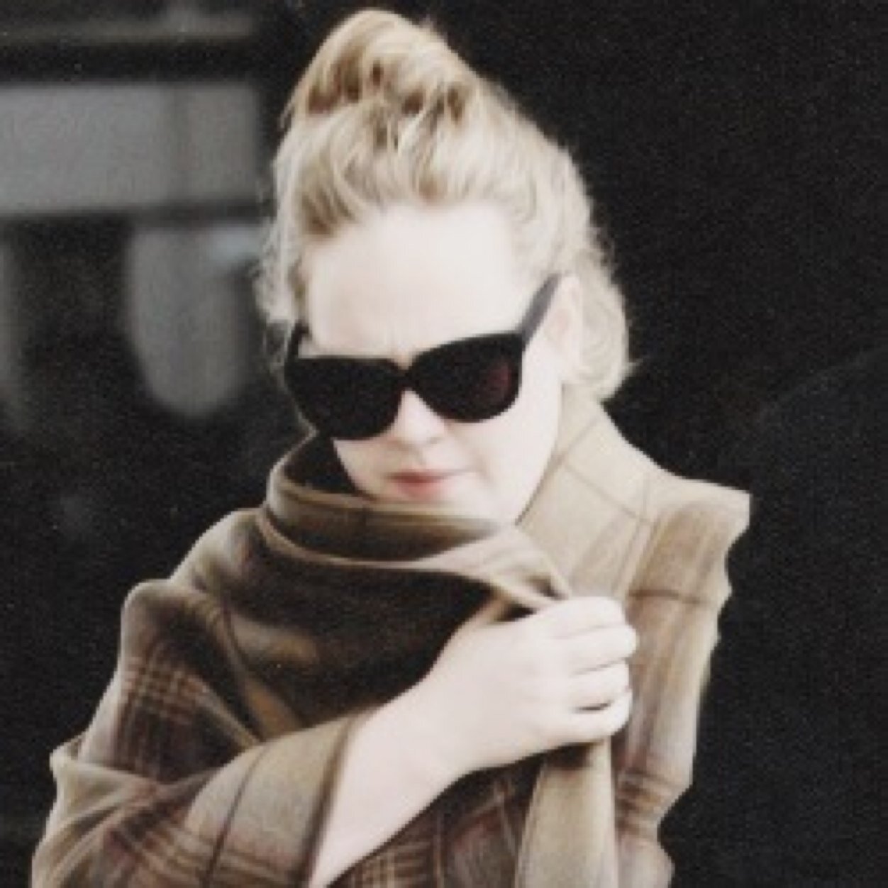 joanadaydreamer's profile picture. adele is my drug ♡