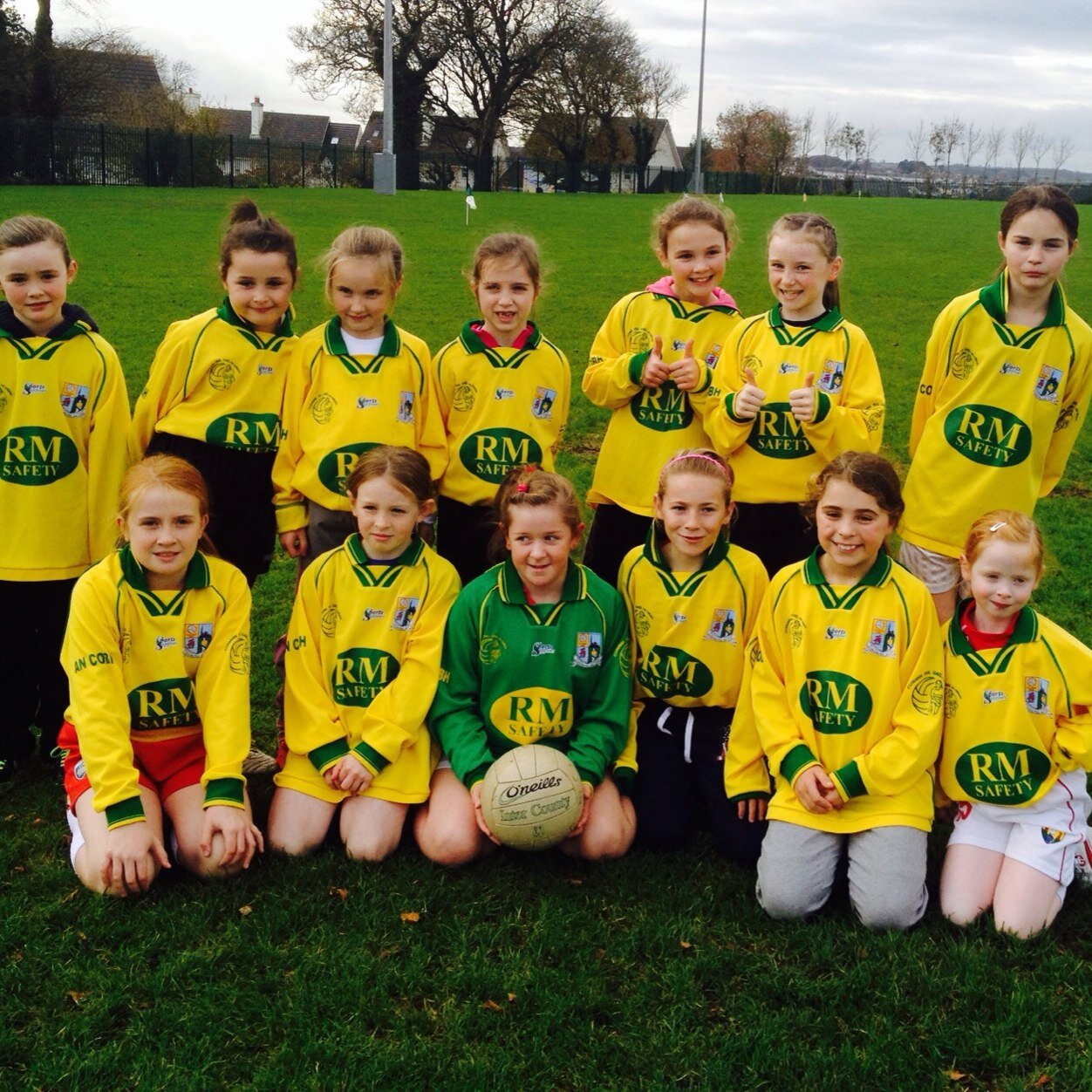 Cobh Ladies Football is up and running. The Club has been developing over the last 2 yrs & has teams for U8, U10, U12, U14, U16, Minor Junior & Gaelic4Mothers