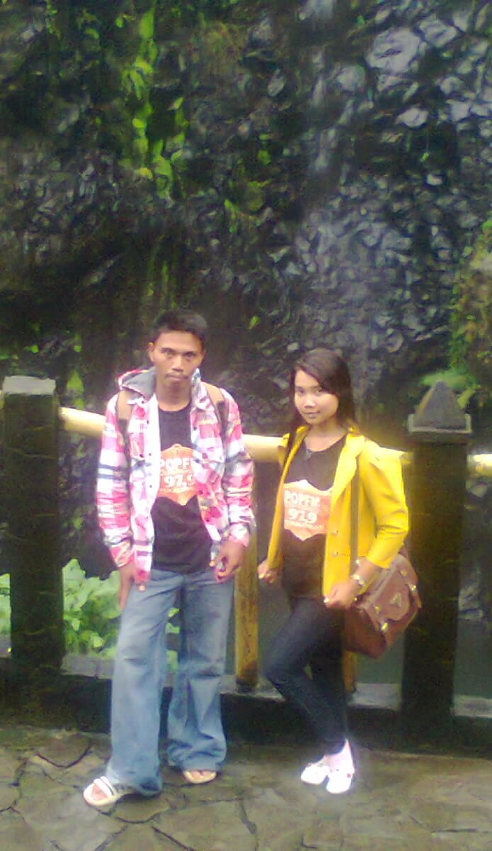 http://t.co/BClpxvuwzo
pecinta musik & sms radio
folow twitter ku @dahonomargosari @Anodahono @daonomargosari2
http://t.co/eoS0tbpjCh