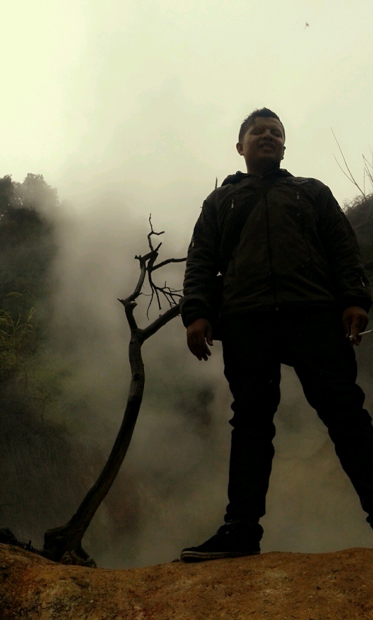 antoobuto's profile picture. Maliq Production : Garment & Printing industries  .info call/SmS : 085352592332 Line/Path: kurdianto . Pin: 76A078E0 .@before_eight