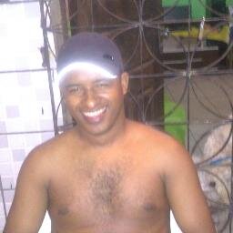 amo forró curto uma praia gosto de pizza e pagode...!!!