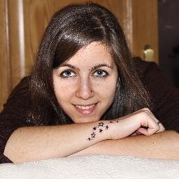 ¿Mi biografía? ¡Una experiencia vale más que 160 caracteres!. Siempre dispuesta a descubrir nuevos horizontes. 
Publicista y Relaciones Públicas · Creativa