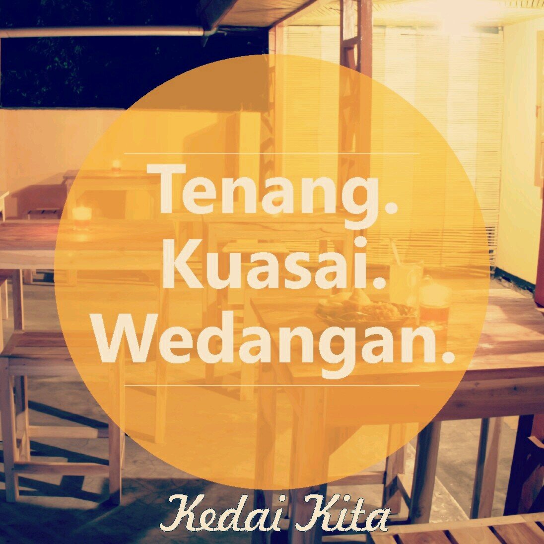 Wedangan Anak Muda Solo. Tempat Nongkrong dan Kuliner Khas. Instagram : @kedaikitasolo