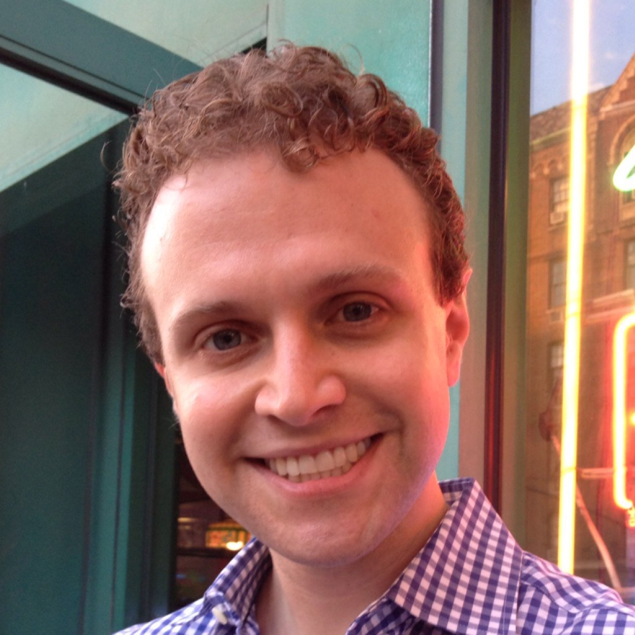 Broadway General Manager. Columbia MBA Candidate. Musings on the entertainment industry and business analytics.