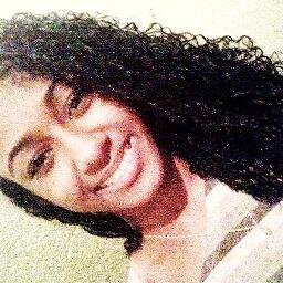 ' Namorando , 17 anos , Fofa *------* kkkkk #mentira ...
- Engraçada , Nervosa, Amorosa quando Preciso , Meiga tambeim , Enfim só me conhecendo pra saber :))