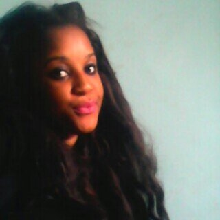 Live-life-Music##team MAN-U#Mz Bold n Beautiful....