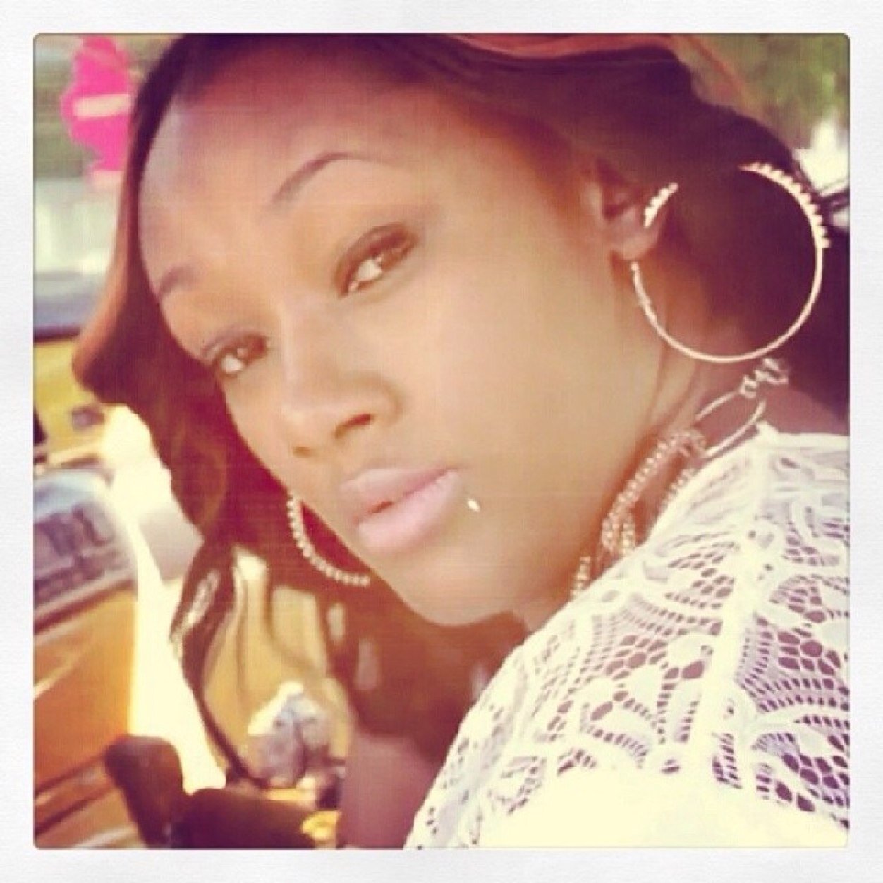 TIMELESS MUSIQ a female rapper take ova...email taylorshalena1@gmail.com