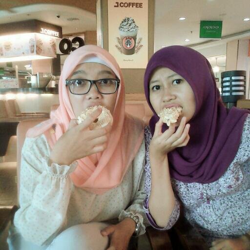 Kebidanan Poltekkes Kemenkes Tasikmalaya

2PM Fangirl, biased @taeccool

IG : EstiPujiHastuti
Path : EstiPujiHastuti