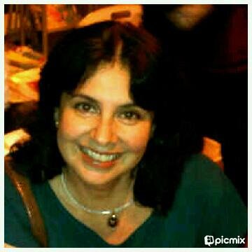 Venezolana, mamá de dos bellos músicos. Ingeniero Computación USB. I ❤️ music, cooking, math, reading, languages!