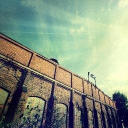 821037560's profile picture. 