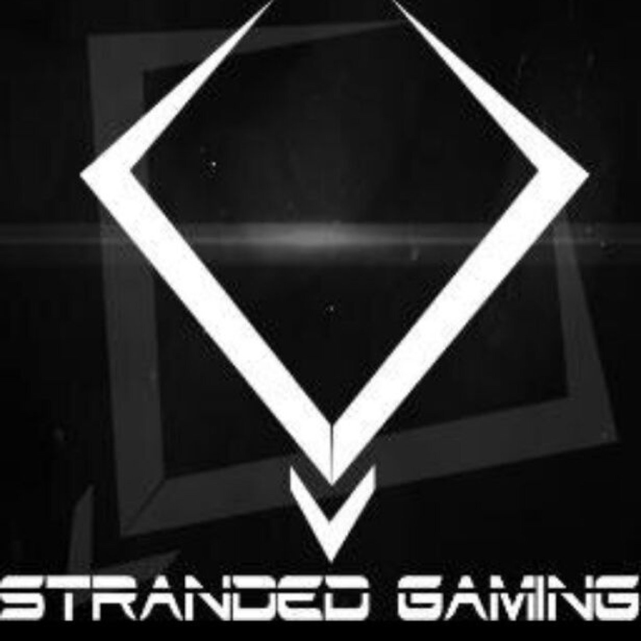 Competitve call of duty player| Proud member of @StrandedGaming| GT: Paradise SG