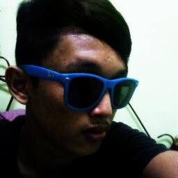 ME + STORY = TWITTER _