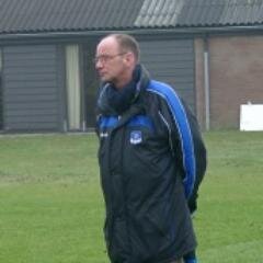 Rip Silvo steinebach uit Zwolle / oude trainer csv28 waarop vele mensen respect hadden voor hem en uiteindelijk opeens overleden is.. begin 2014