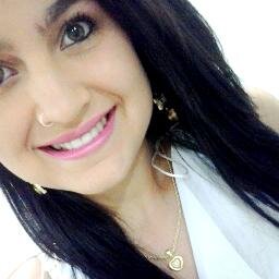 Viver é a coisa mais rara do mundo. A maioria das pessoas apenas existe.