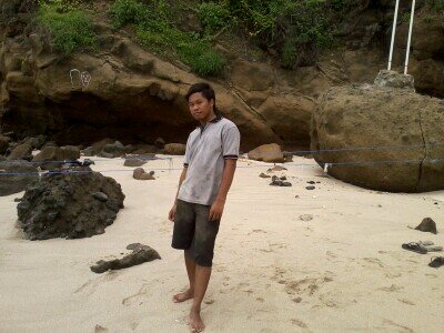 AntonDamarWulan's profile picture. 