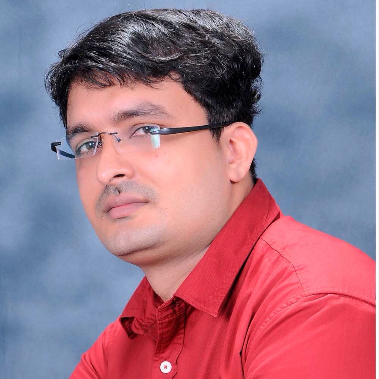 vineeshperalam's profile picture. Engineer