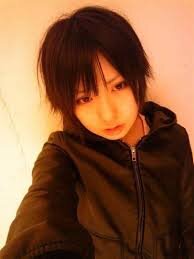 好きなモノ：美容
美容学校に通っています！
皆さん気軽にfollow me フォロミー