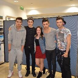 Union J (Josh/4)&The Janoskians&The Wanted! Caterina follows! George Shelley ily!x I'VE MET THEM! Union J-13Jan&The Wanted-25March!
Rate limit!:(