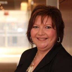 Global Proposal Center of Excellence Leader for @PwC, active board member, love quilting, wife, mom of 6. Views are my own.