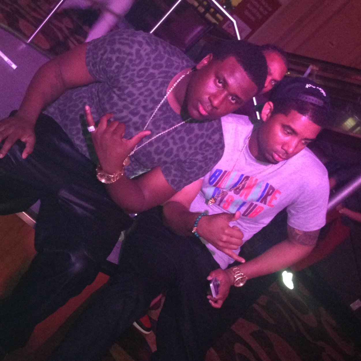 HottBoy800's profile picture. #TeamSavage