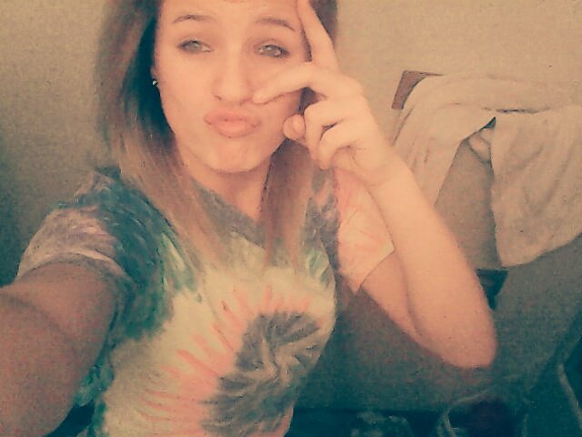 im 14 ,i love hunting, fishing ,mostly mudding 3