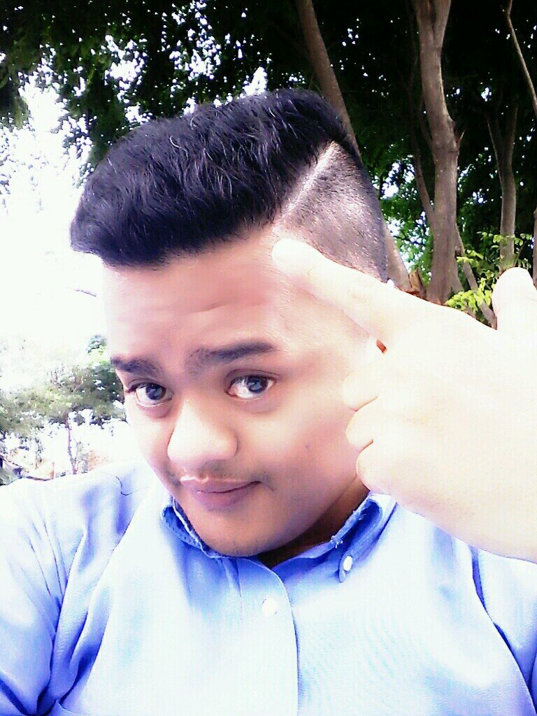 Iam looking for some one. for my life