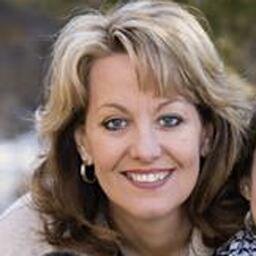 LisaCarsnKneifl's profile picture. Owner of http://t.co/ttagvaKxvc and wife to Kelly Kneifl, mom to Mike & Hallie, stepmom to Brandon, Holly, Megan, Jewel & Kaden