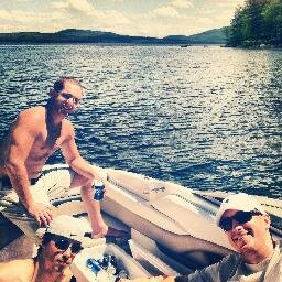 mosDEFina's profile picture. Am I wrong? Am I wrong??!!