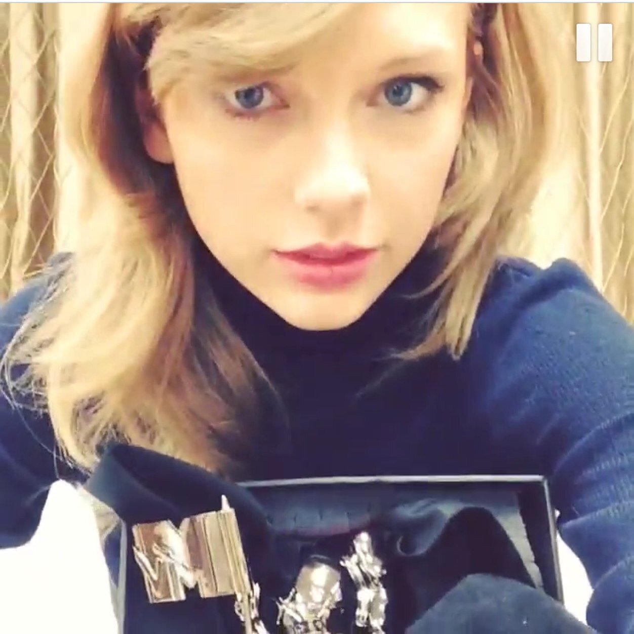 This is a free follow. Please dont follow this account but go follow @T_Swiftie_13 Ask for a followback :) Thank you!! ♡