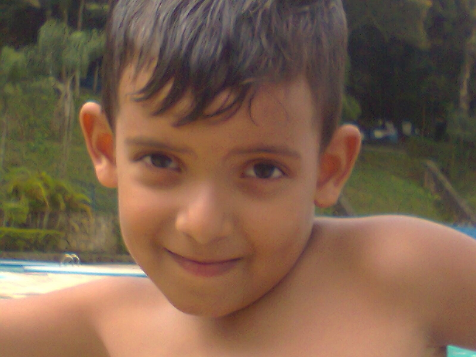 sou cara legal gosto de futebol .....um game