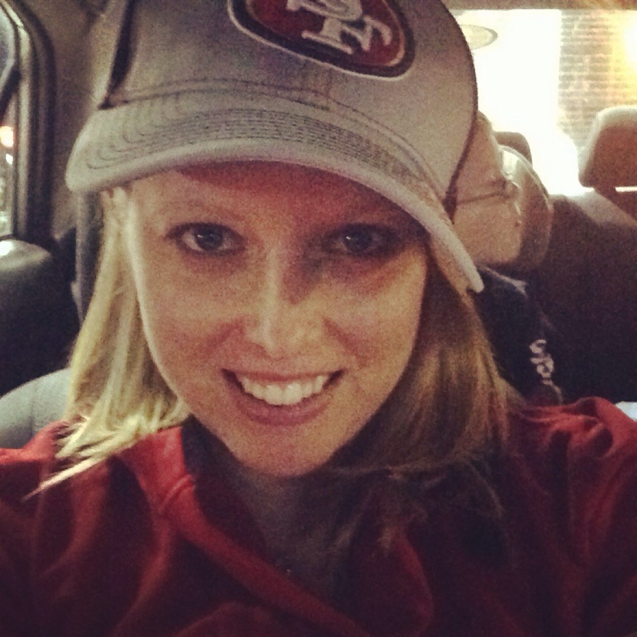 Wife, mother, #49er fan, #yankee fan, #southerngirl ❤️❤️